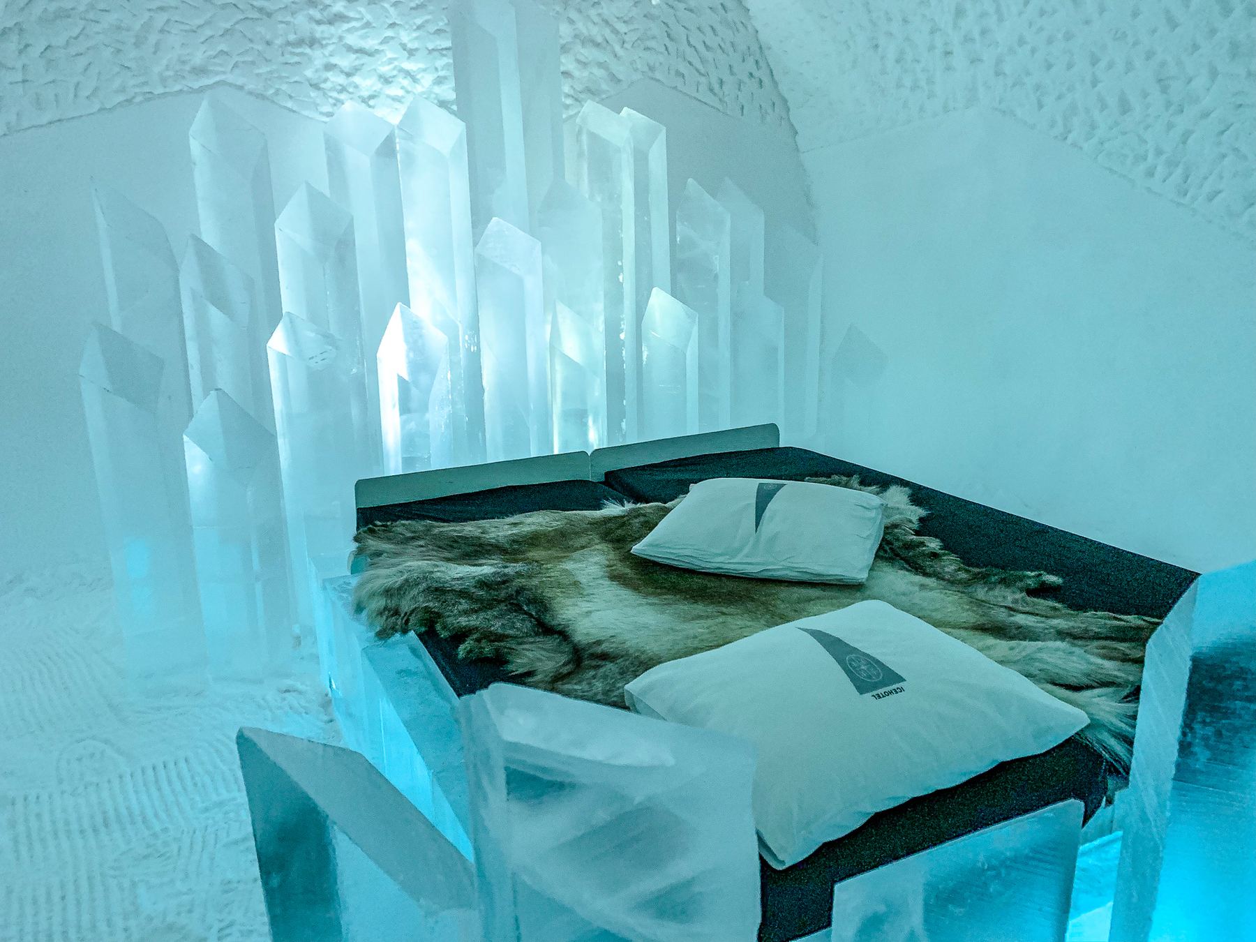 ice-hotel-cold-room.jpg