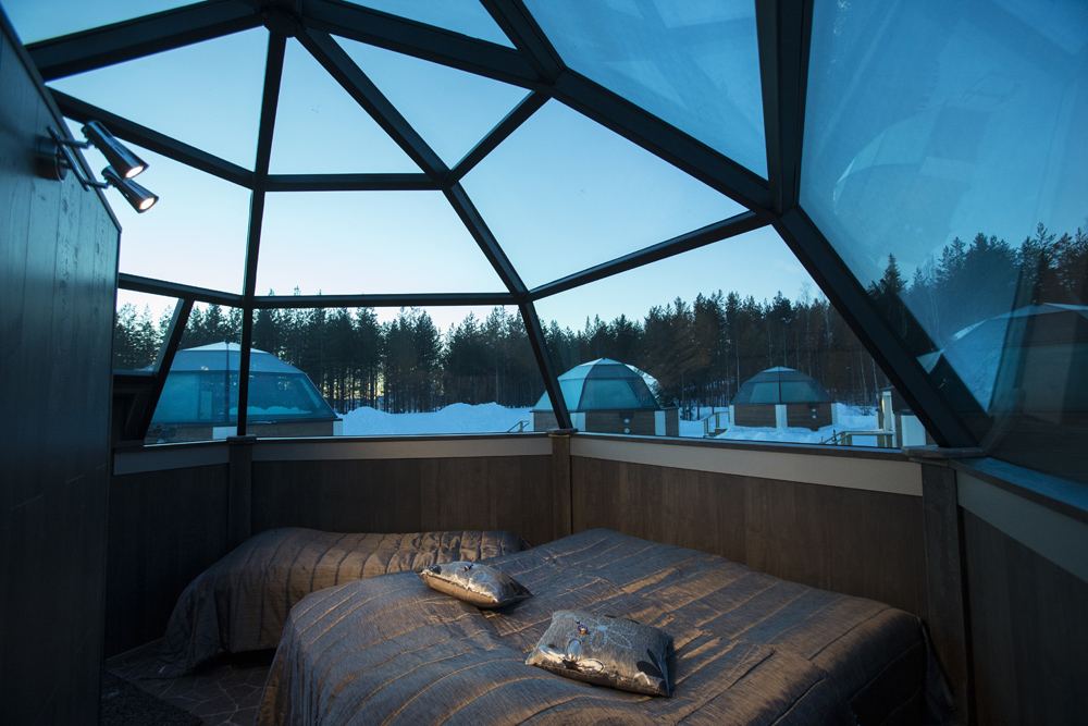 Twin Glass Cabins - Arctic SnowHotel & Glass Igloos
