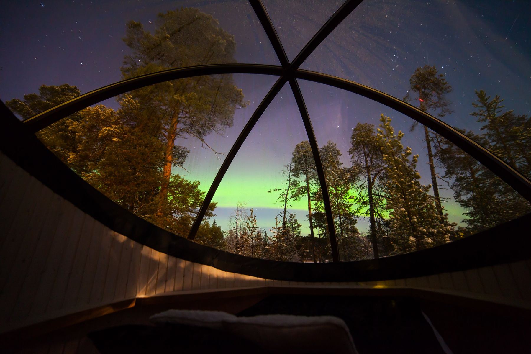 Nellim Aurora Bubble