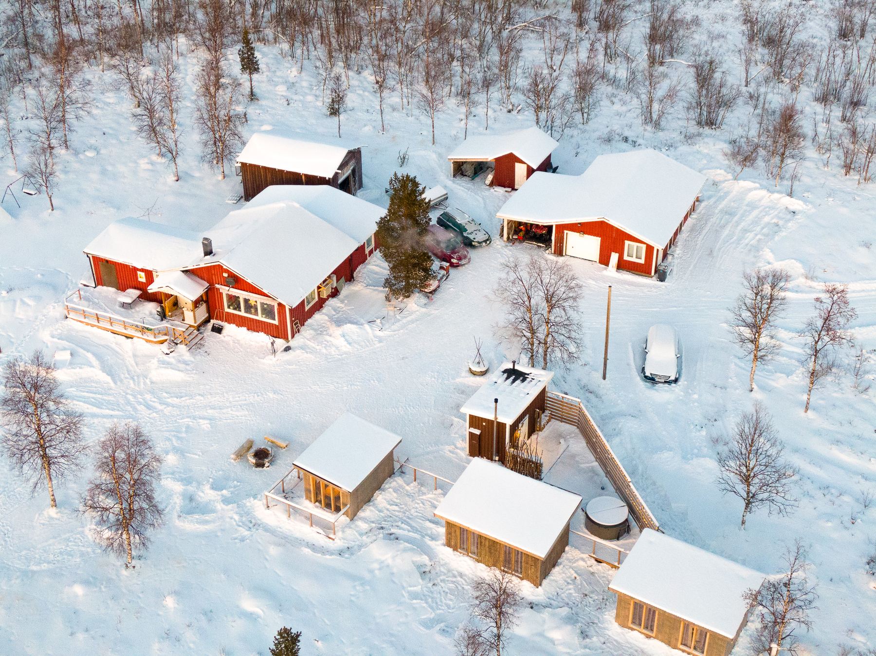 arctic-gourmet-cabin-kiruna.jpg