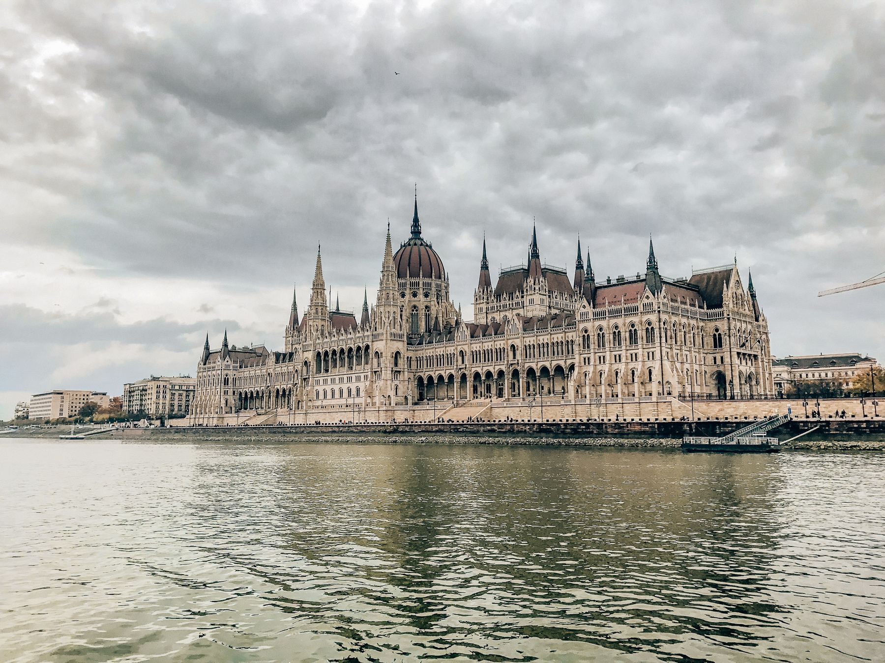 Parlamentsgebäude und Kronjuwelen